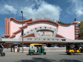 Experiencing the Iconic Raj Mandir Cinema in Jaipur